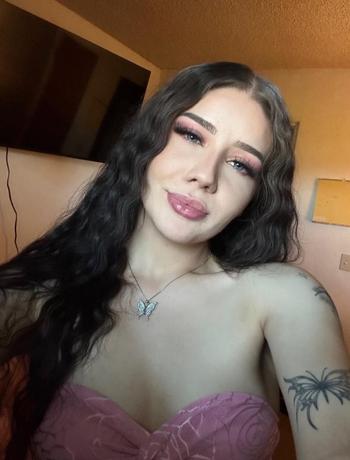 Juanita, 26 Caucasian female escort, Worcester